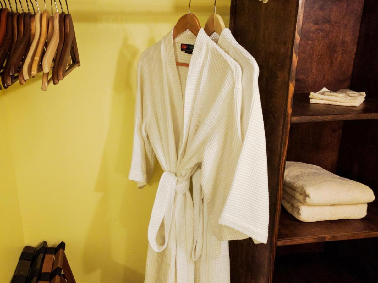 Bluebird Guesthouse Портленд Экстерьер фото